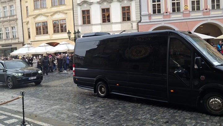 Móda z Hradu: Petr Pavel a Eva Pavlová přivítali italský protějšek